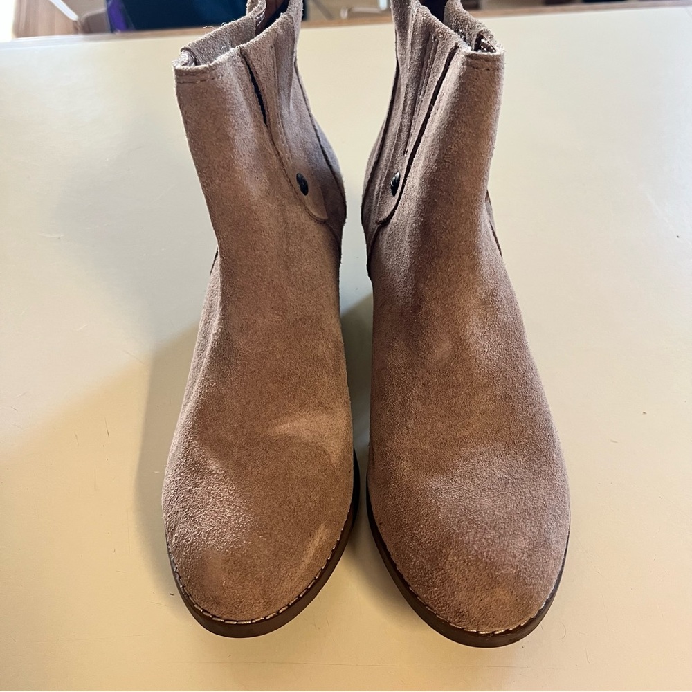 Calvin Klein Lena booties
